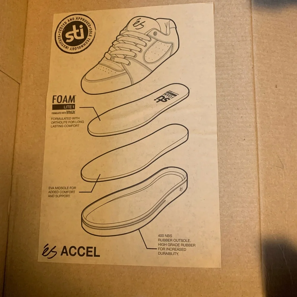 és - Accel skate shoe - 1995 Original Release unDeadstock - Picture 7 of 9